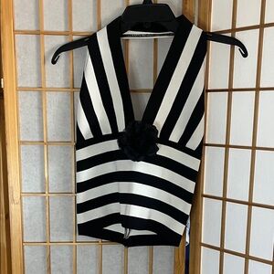 Source Unknown Black and White Striped Crop Top